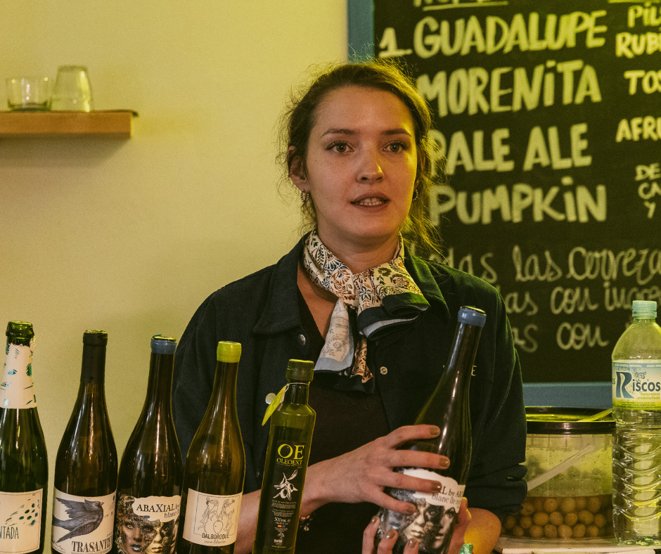 Cata sensorial de vinos y cervezas con degustación de productos locales en Guadalupe